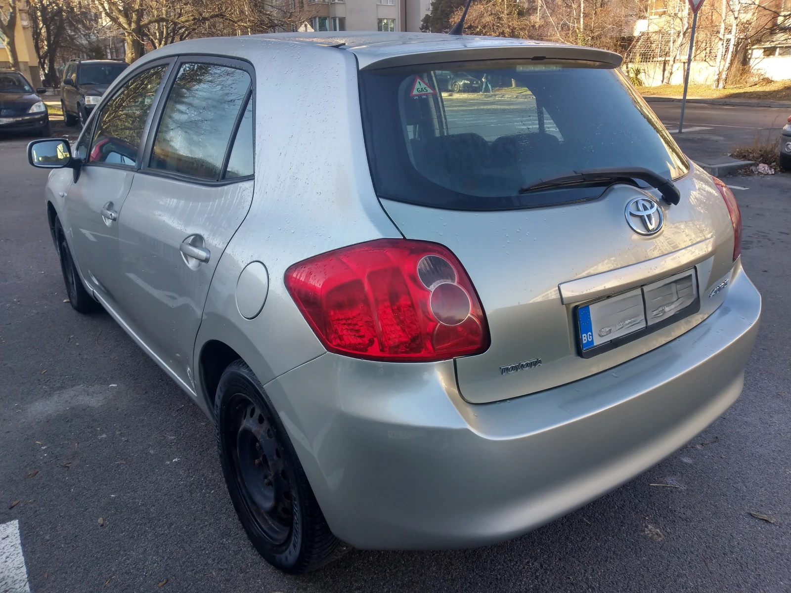 Toyota Auris 1.6i | Mobile.bg � ����������� 5