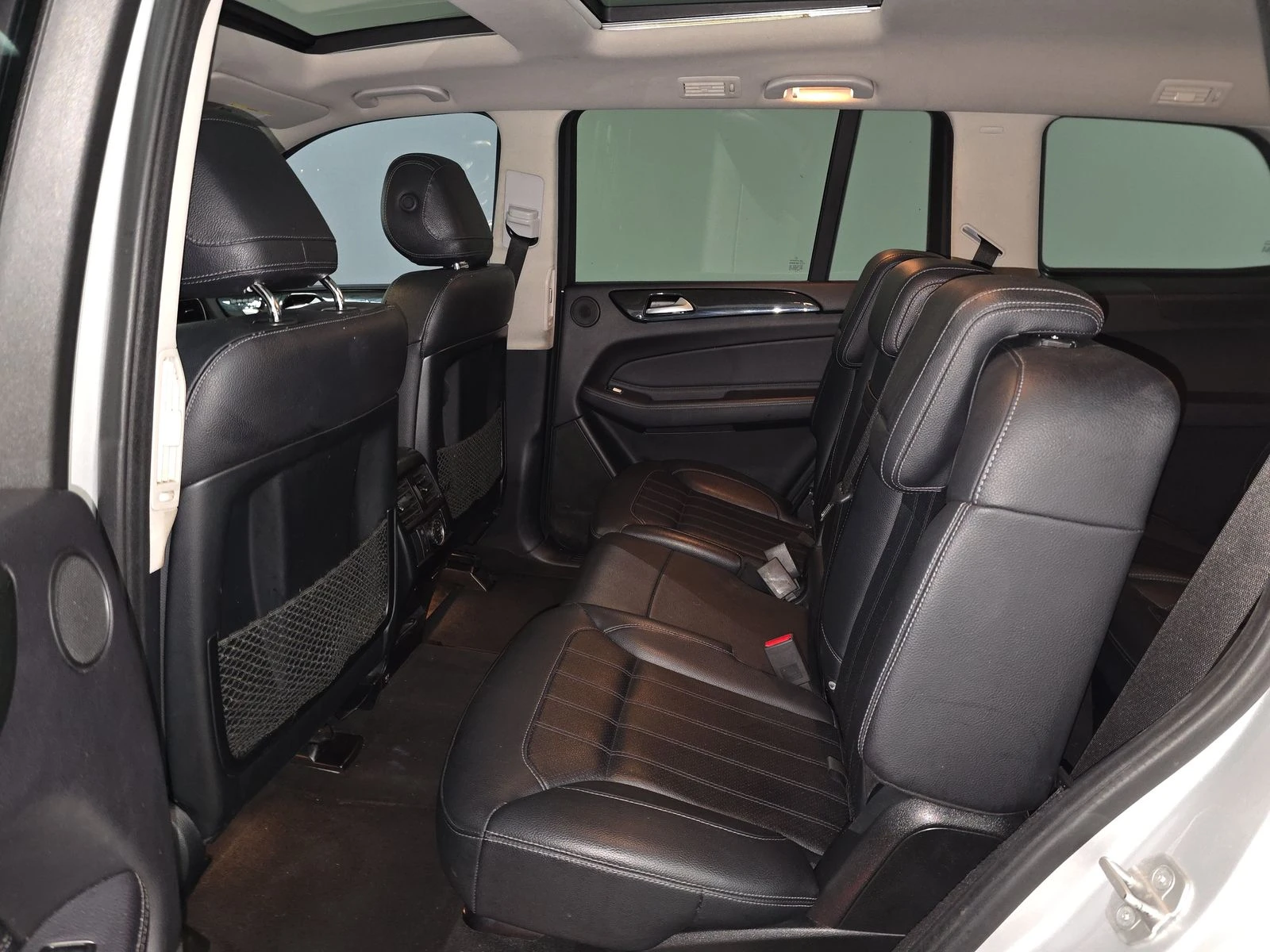 Mercedes-Benz GLS 450 4MATIC, снимка 13 - Автомобили и джипове - 53774650