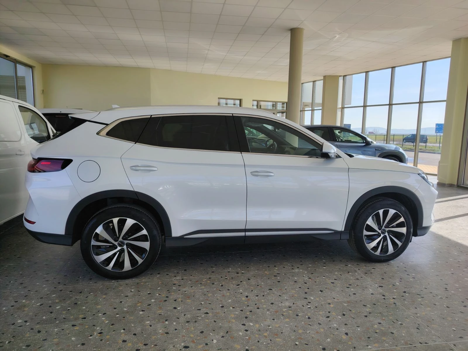 BYD Seal SEAL U DM-i, снимка 4 - Автомобили и джипове - 53814050