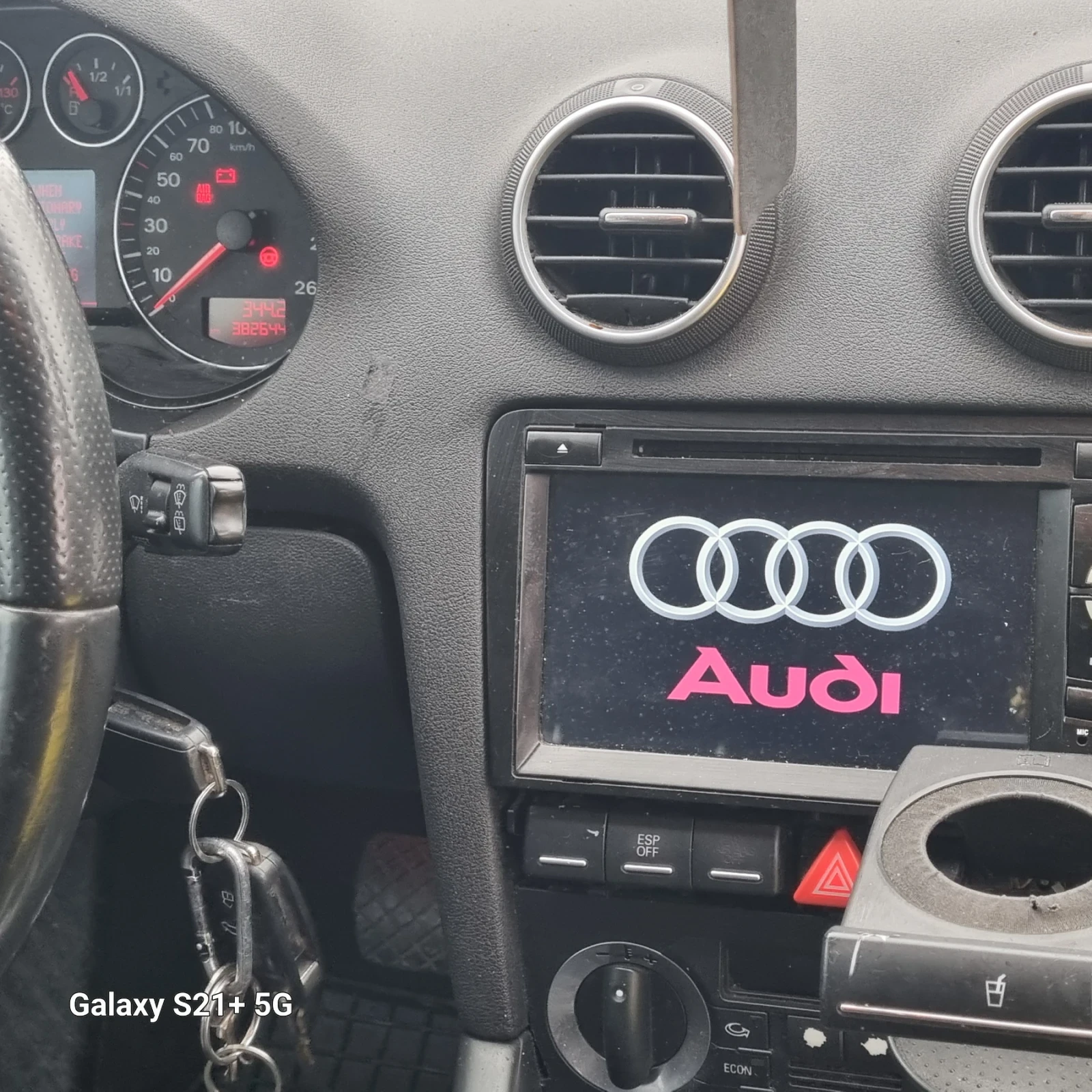 Audi A3 Sportback , снимка 8 - Автомобили и джипове - 53842700