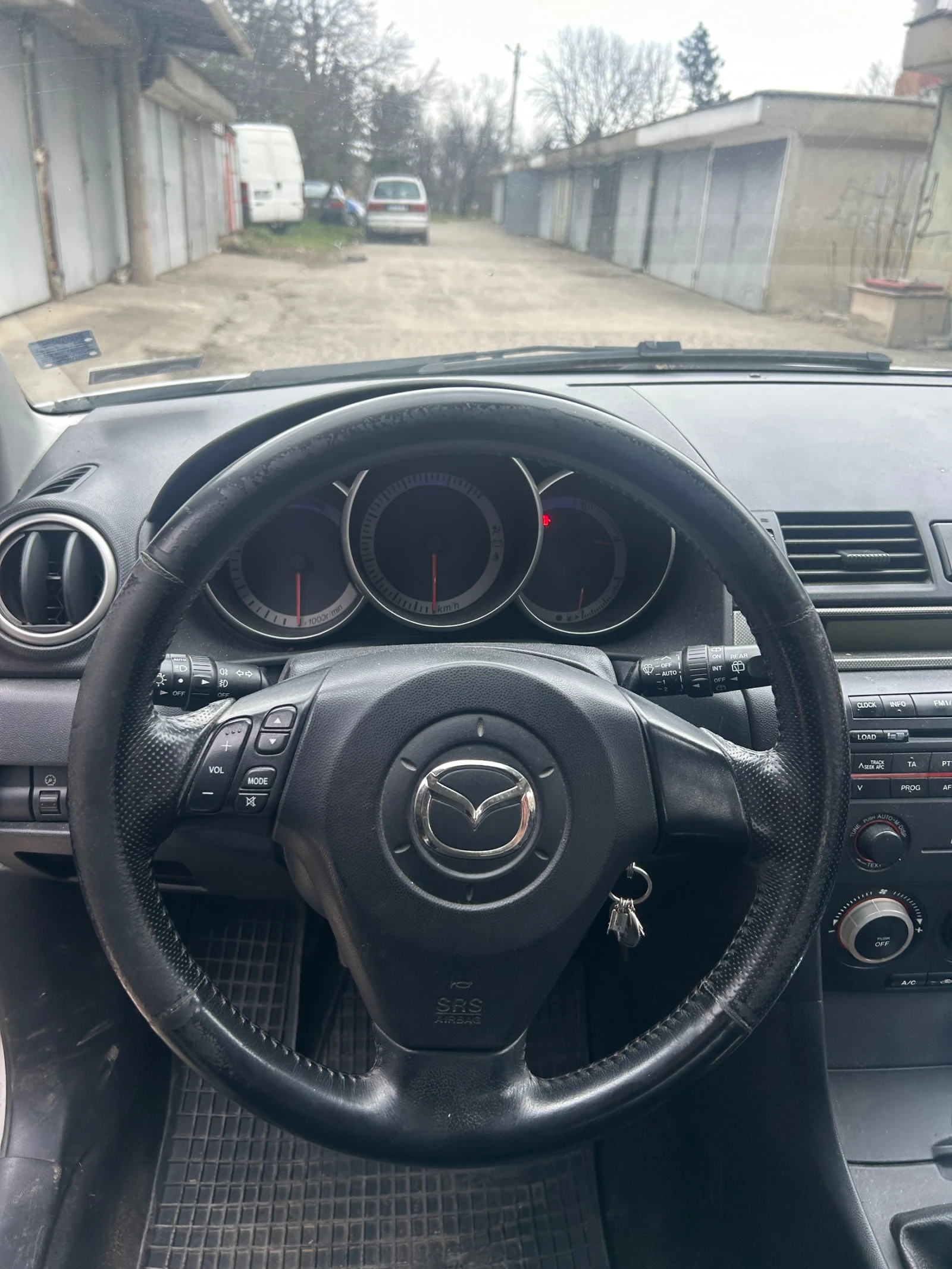 Mazda 3, снимка 5 - Автомобили и джипове - 53890899