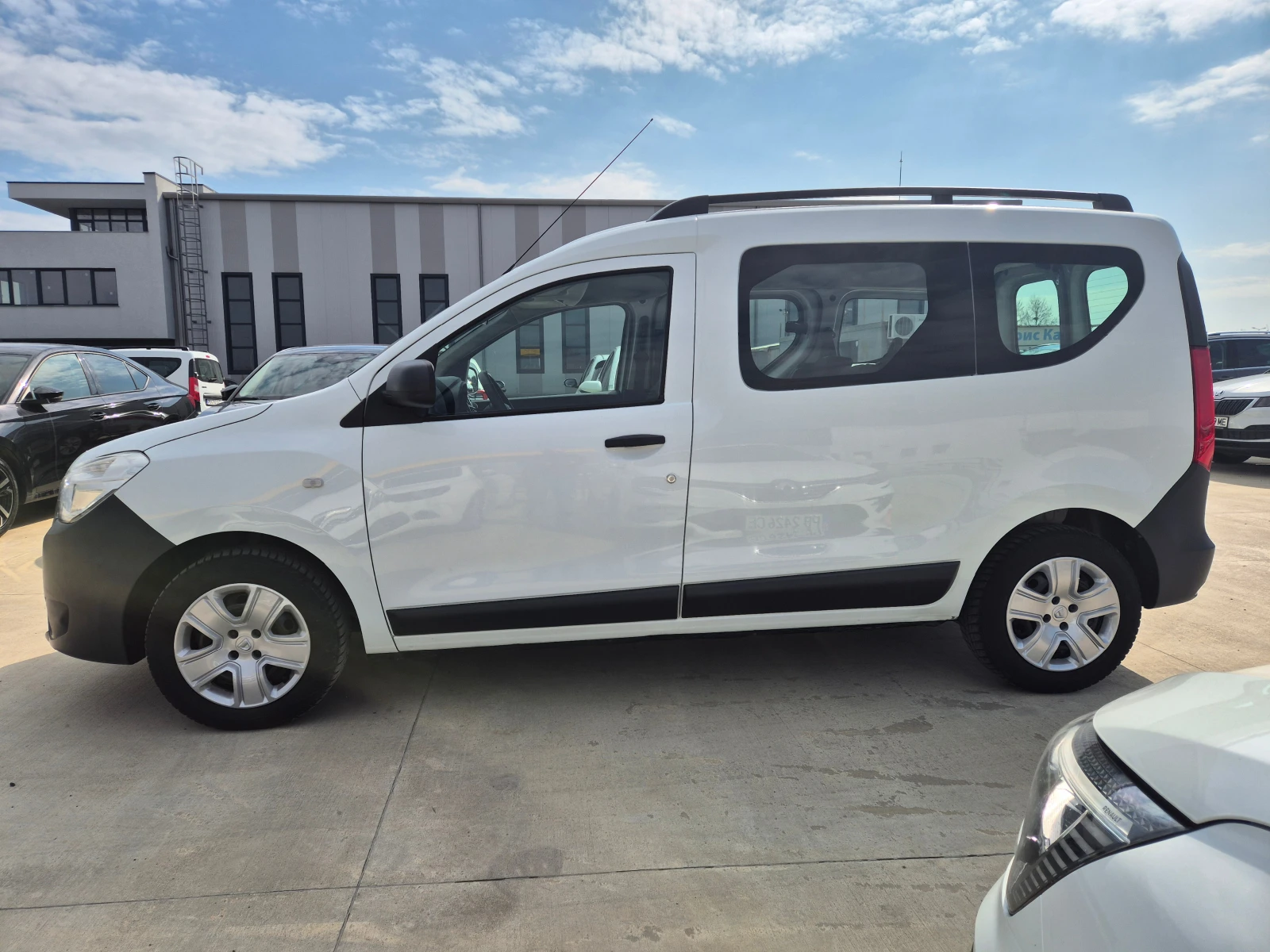 Dacia Dokker N -1= 1, 5-DCI, снимка 2 - Автомобили и джипове - 53974066