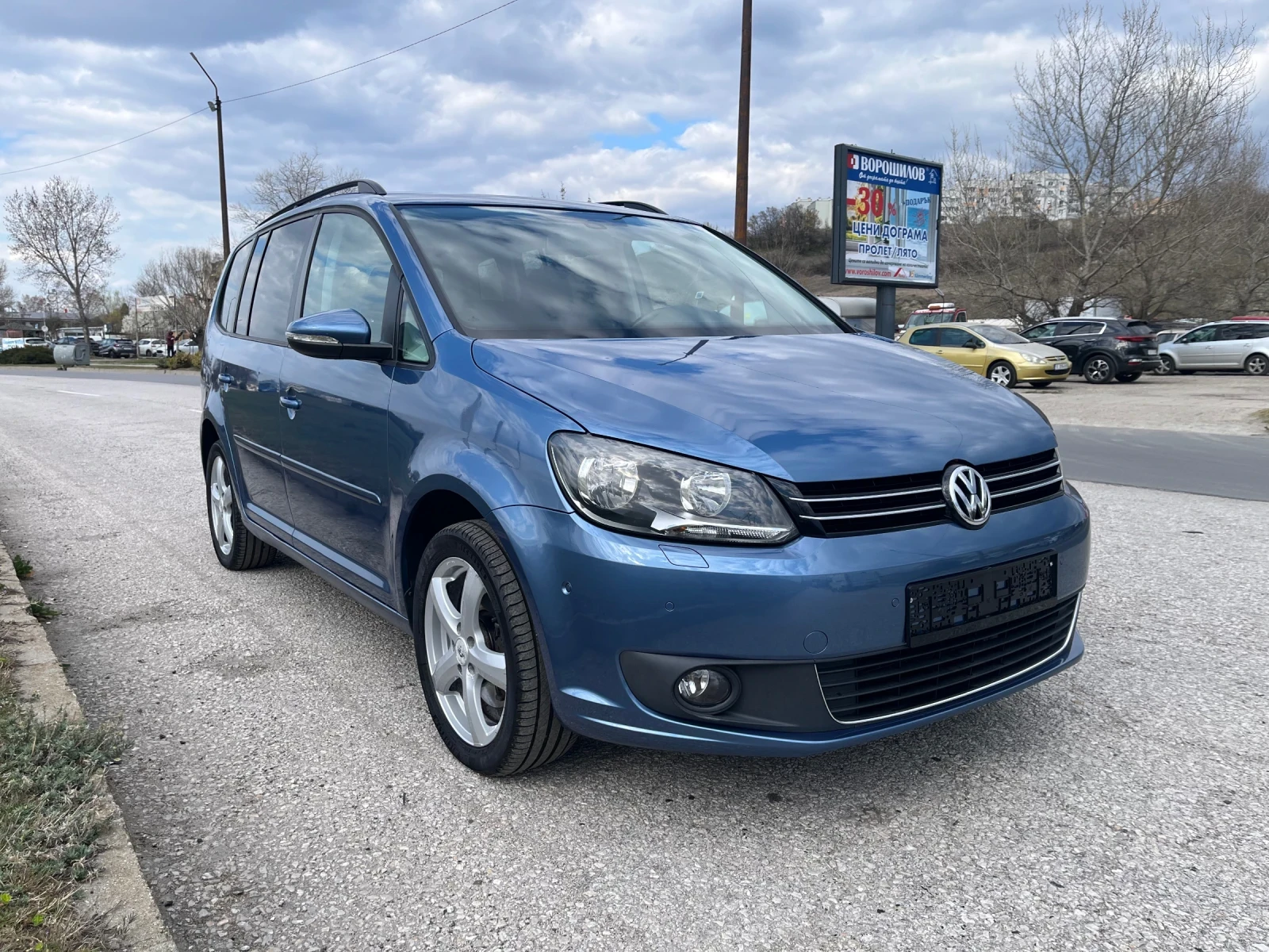 VW Touran 1.4 CNG DSG, снимка 6 - Автомобили и джипове - 53979882