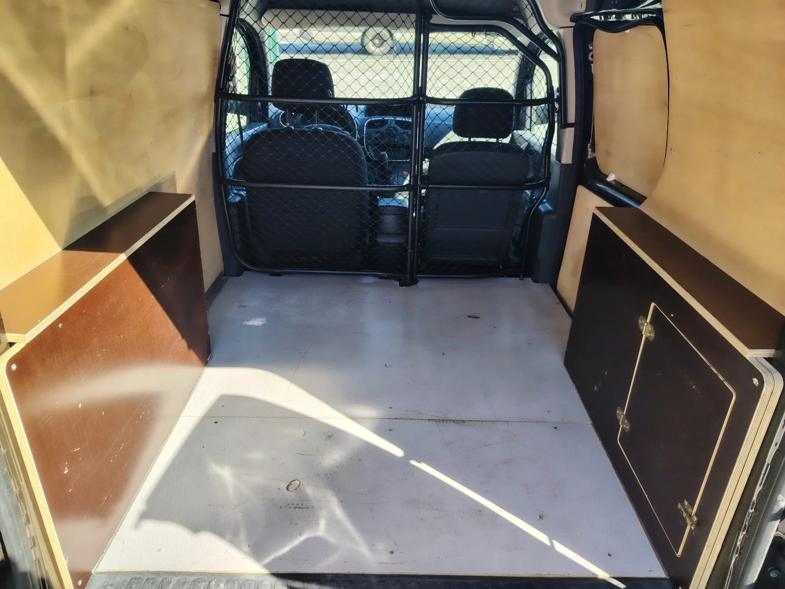 Renault Kangoo 1.5 DCI ZEN, снимка 12 - Автомобили и джипове - 54115625