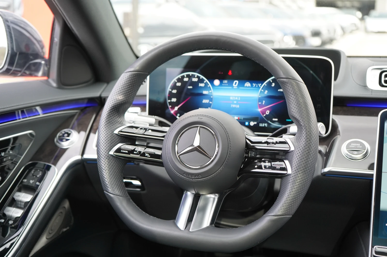 Mercedes-Benz S 500 4M* LONG* AMG* PANO* BURMESTER* HEAD UP* MANUFAKTU, снимка 10 - Автомобили и джипове - 54149727