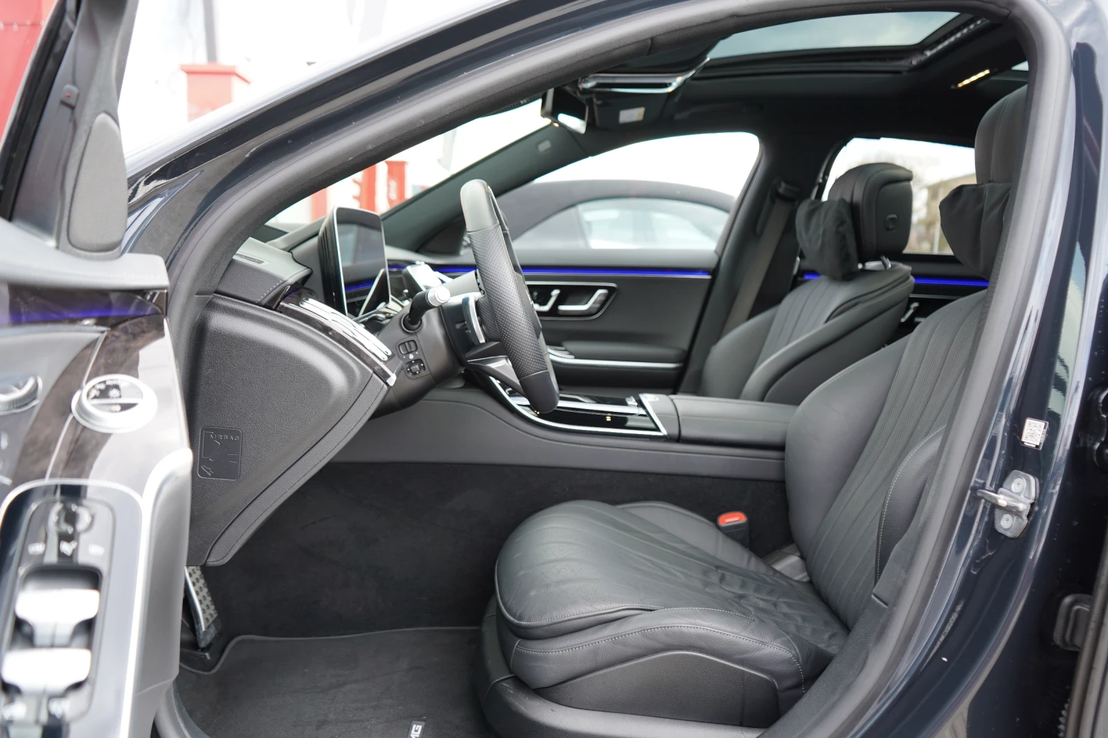 Mercedes-Benz S 500 4M* LONG* AMG* PANO* BURMESTER* HEAD UP* MANUFAKTU, снимка 8 - Автомобили и джипове - 54149727