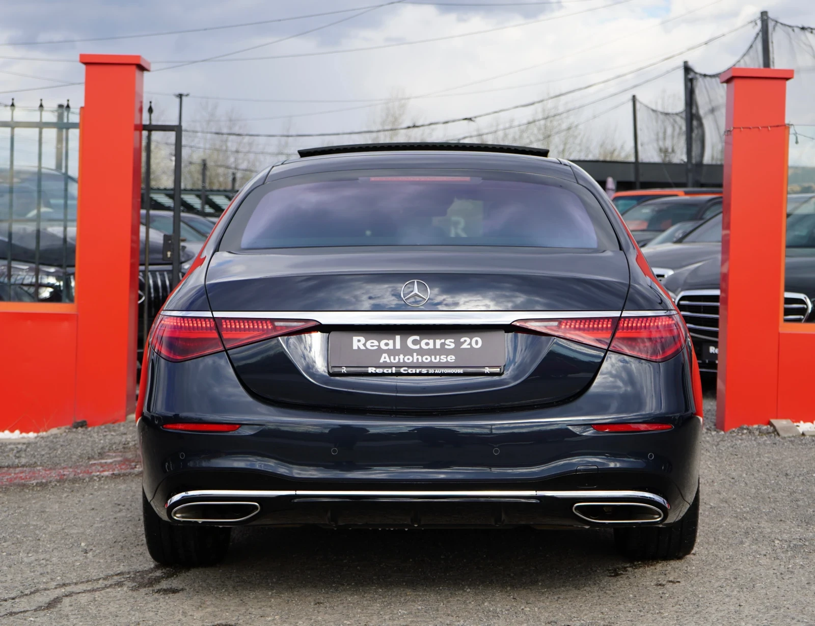 Mercedes-Benz S 500 4M* LONG* AMG* PANO* BURMESTER* HEAD UP* MANUFAKTU, снимка 5 - Автомобили и джипове - 54149727