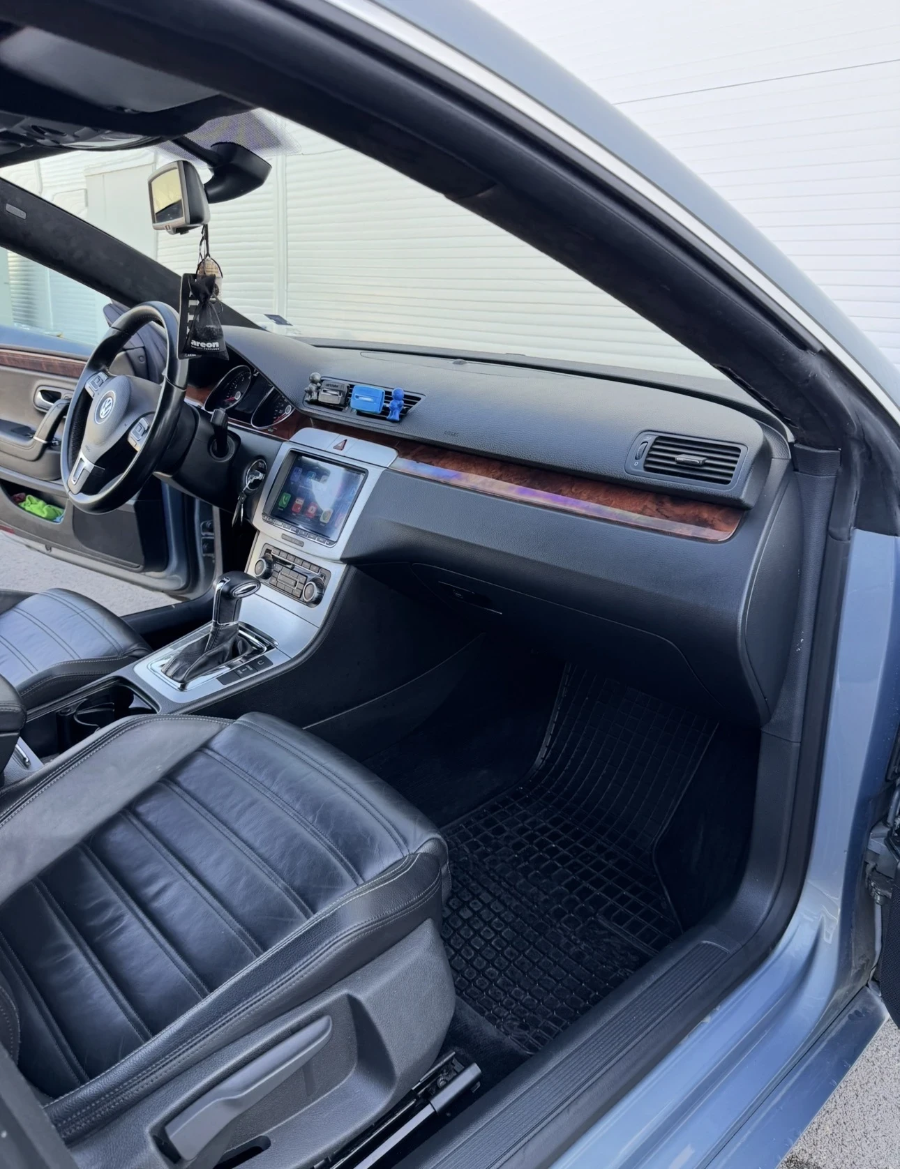 VW CC R36 3.6 ГАЗ/БЕНЗИН , снимка 11 - Автомобили и джипове - 54424077