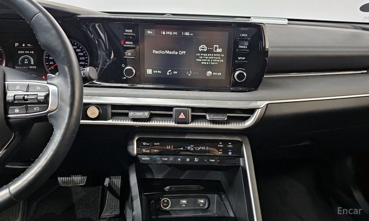 Kia K5 2.0* PRESTIGE* LANE-ASSIST* REAR-CAMERA* KEYLESS* , снимка 10 - Автомобили и джипове - 54508776