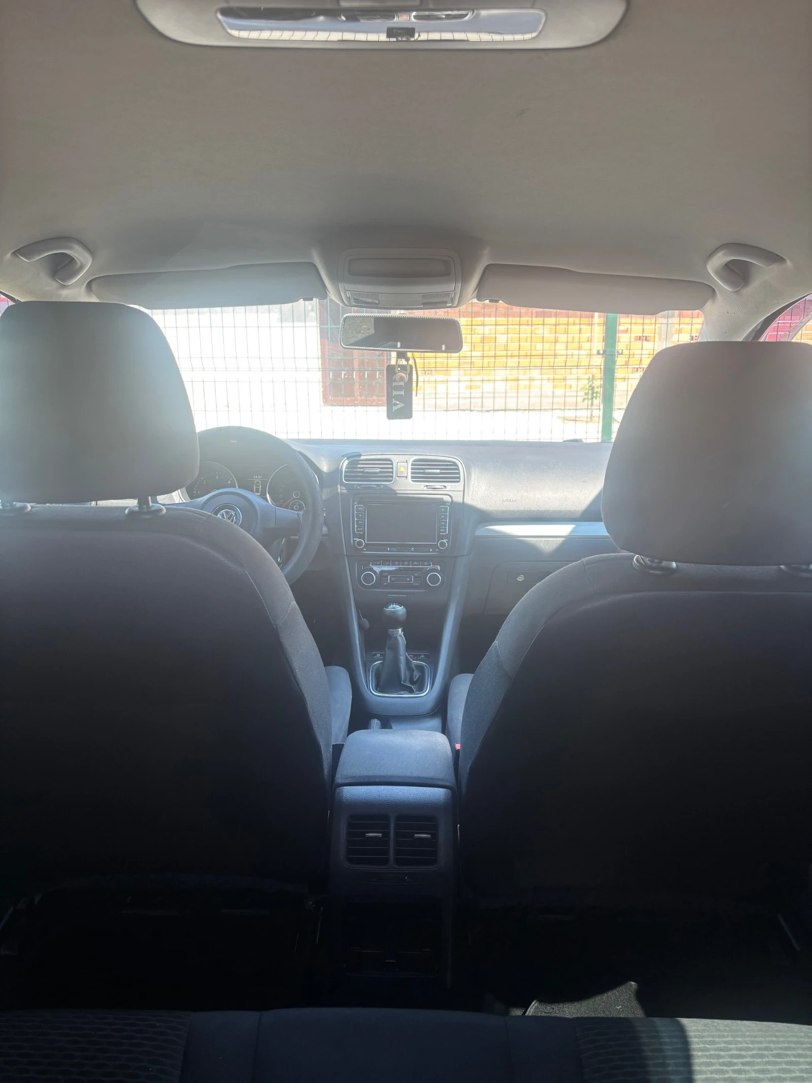 VW Golf, снимка 7 - Автомобили и джипове - 54553456