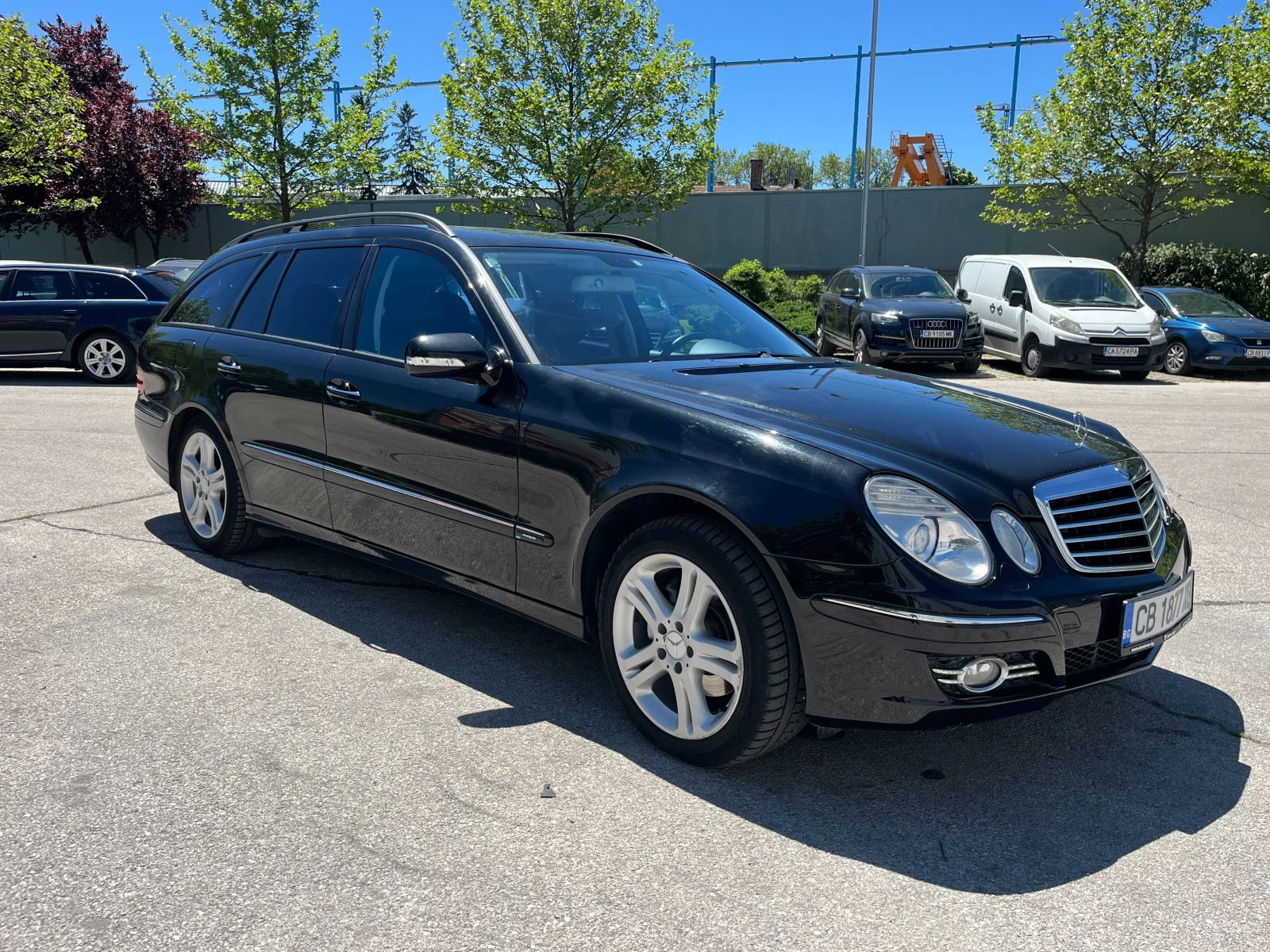 Mercedes-Benz E 280 3.0i 231 к.с. , снимка 6 - Автомобили и джипове - 54554062