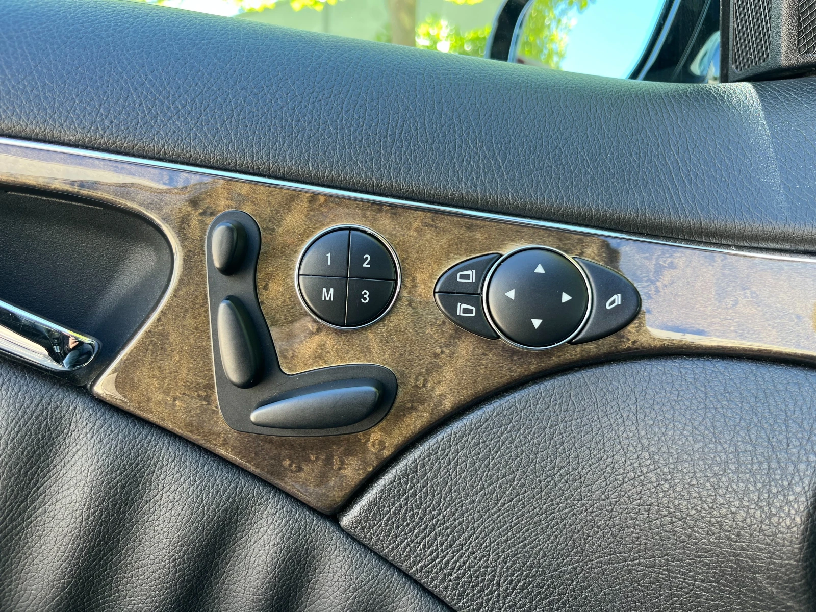 Mercedes-Benz E 280 3.0i 231 к.с. , снимка 12 - Автомобили и джипове - 54554062