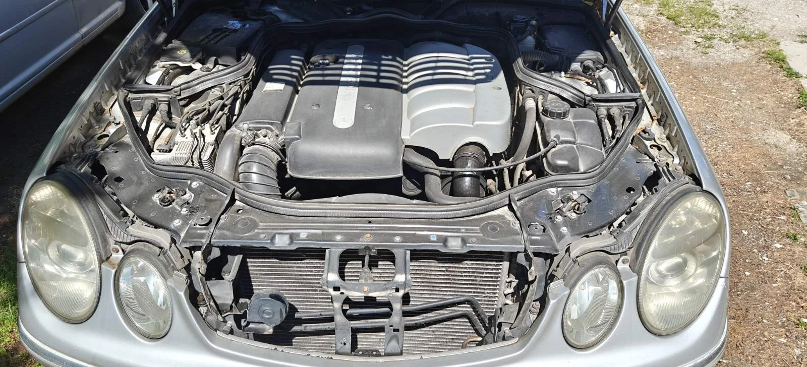 Mercedes-Benz E 220 W211, снимка 11 - Автомобили и джипове - 54692113