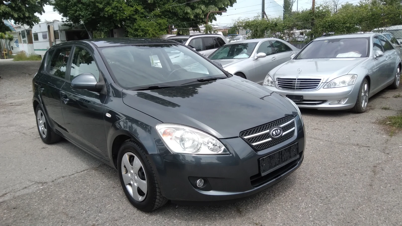 Kia Ceed  1.6i  125кс.Бензин, снимка 2 - Автомобили и джипове - 55079669