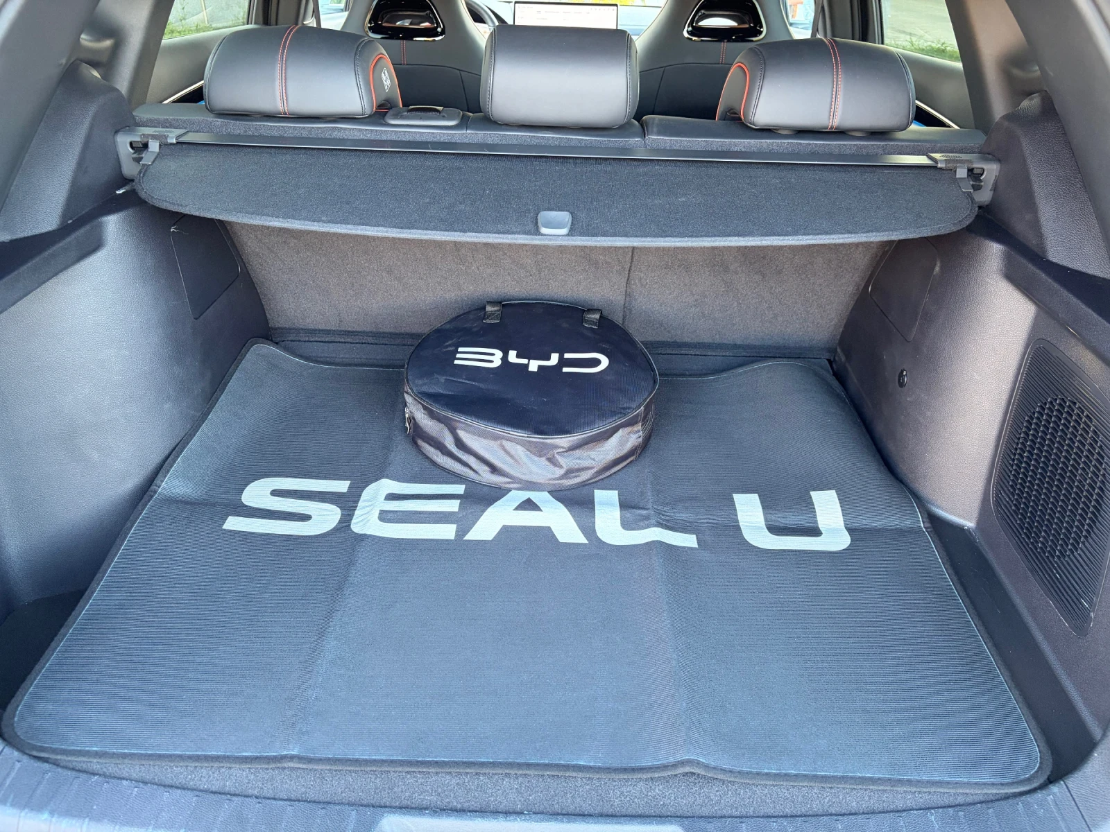 BYD Seal U 4х4 DM-i DESIGN PHEV 1.5 238KW НАЛИЧНА !!!, снимка 16 - Автомобили и джипове - 55251303