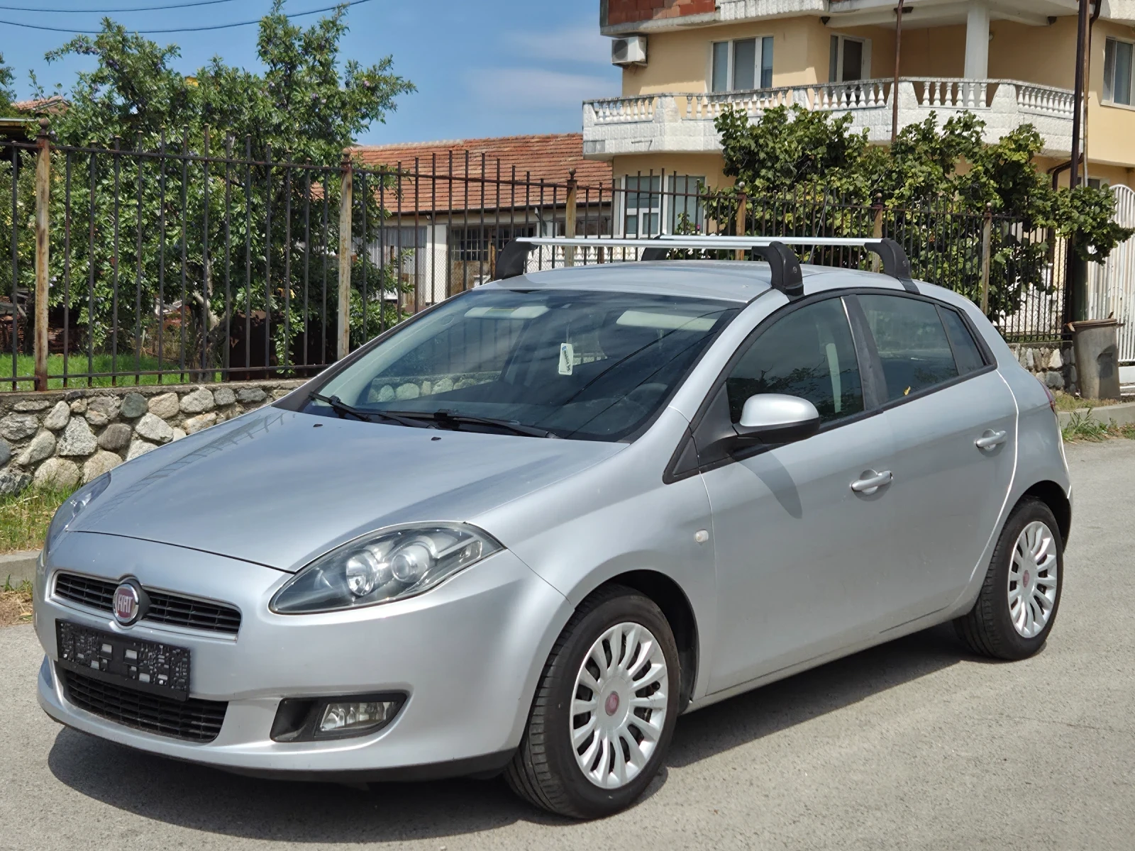 Fiat Bravo 1.4 бензин 90 коня 2012г !! 131000км, снимка 4 - Автомобили и джипове - 55547236