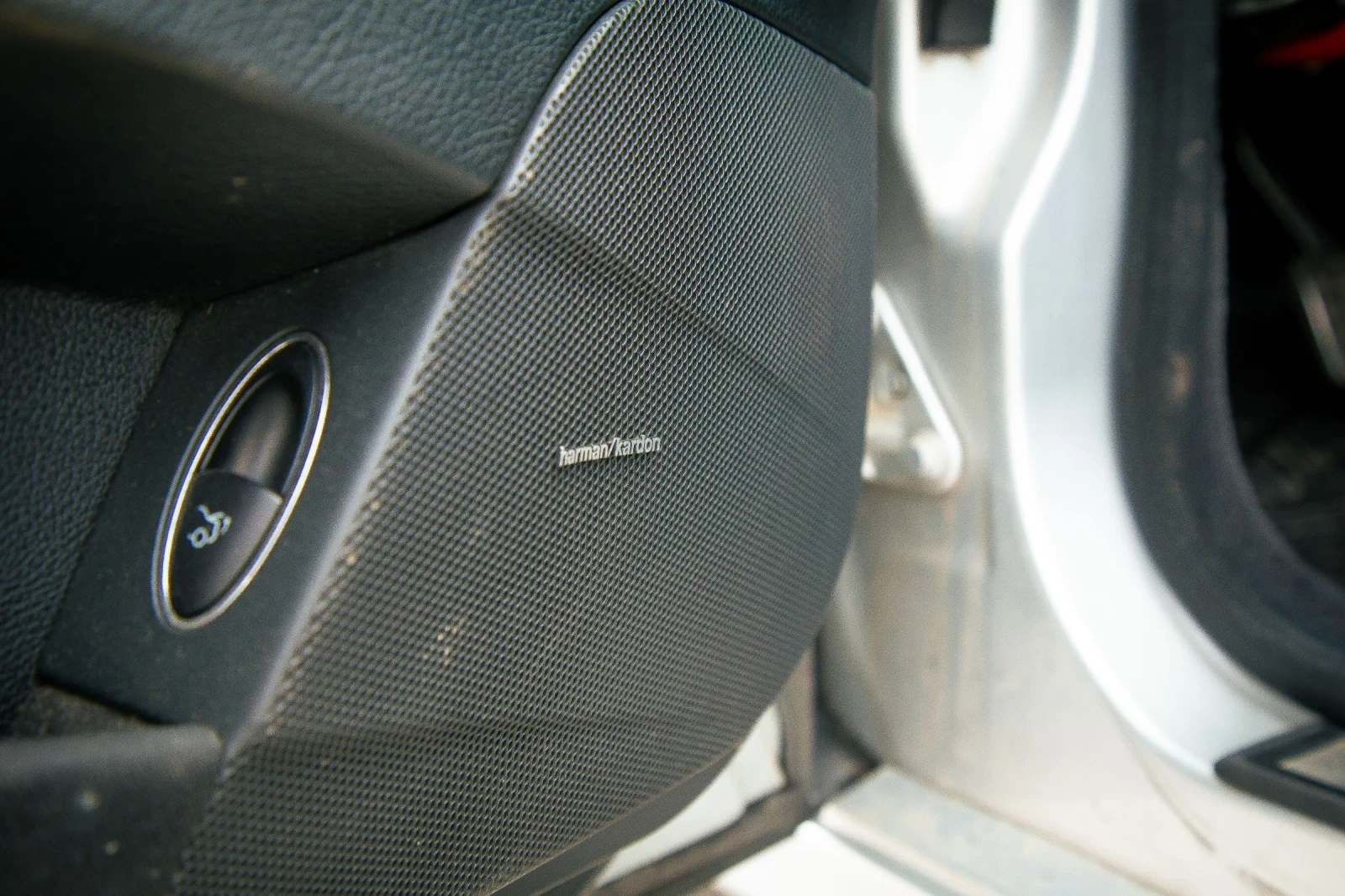 Mercedes-Benz E 500, снимка 10 - Автомобили и джипове - 55975736