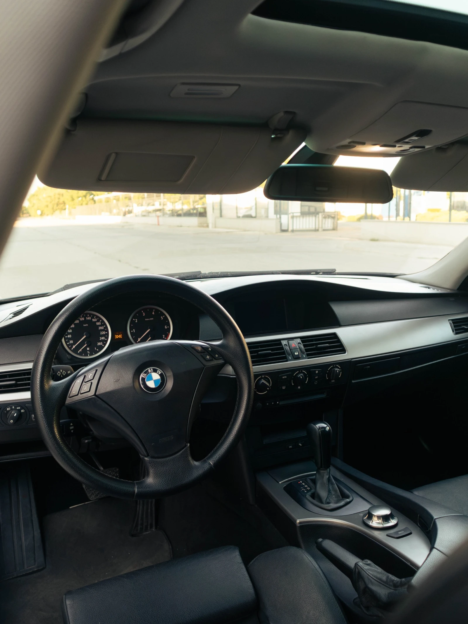 BMW 520 2.2, снимка 11 - Автомобили и джипове - 56023531