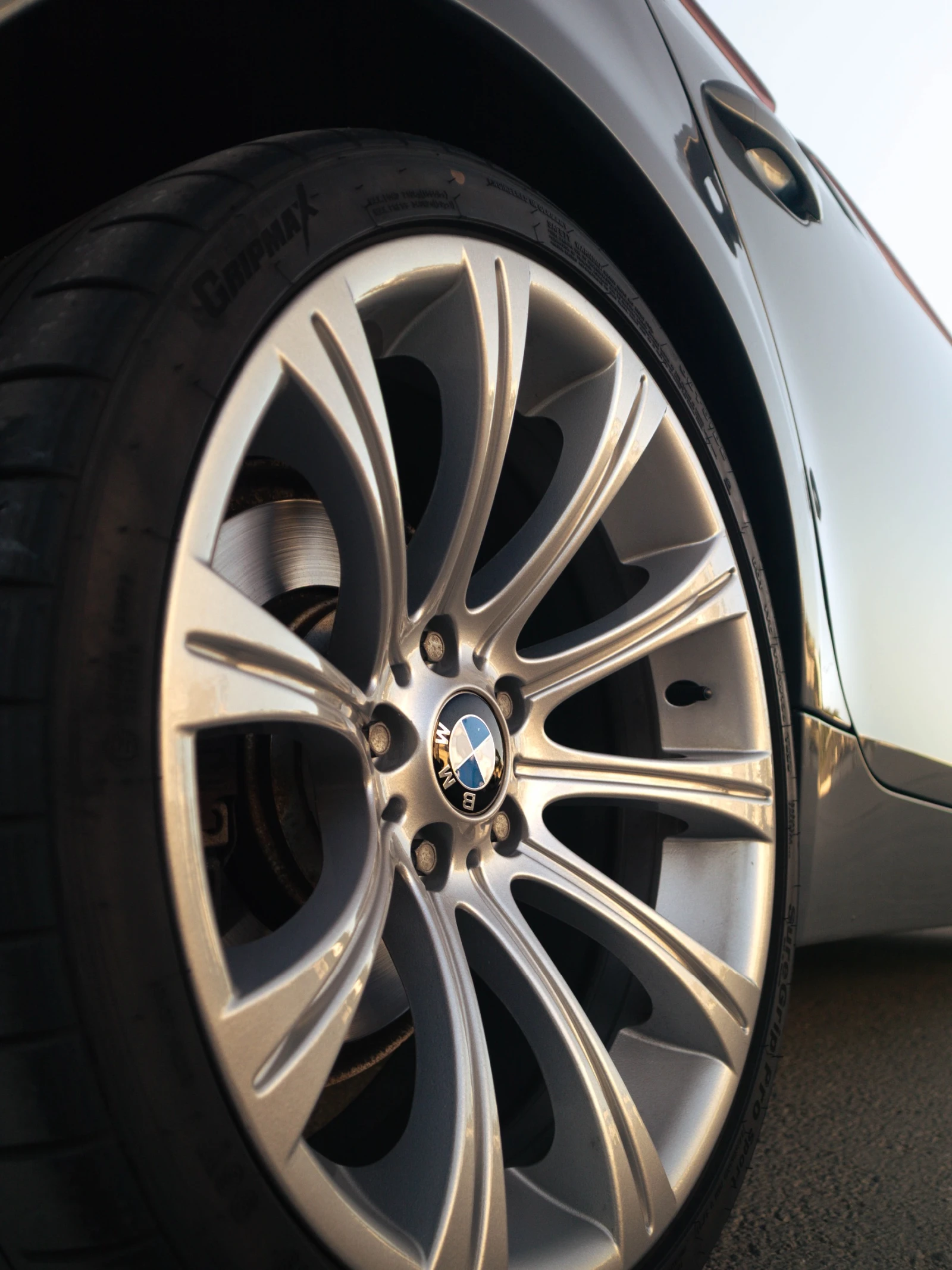 BMW 520 2.2, снимка 8 - Автомобили и джипове - 56023531