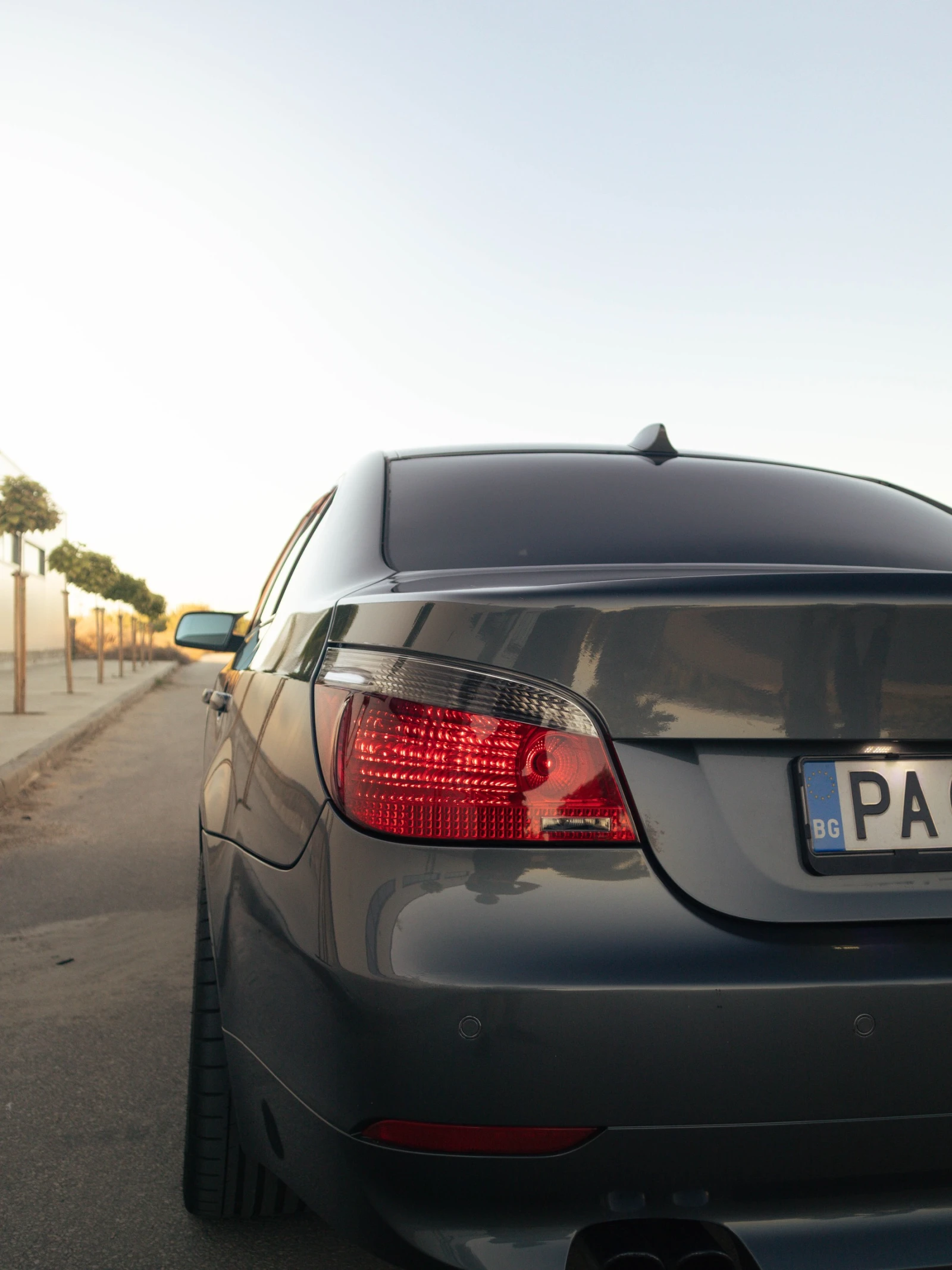 BMW 520 2.2, снимка 7 - Автомобили и джипове - 56023531