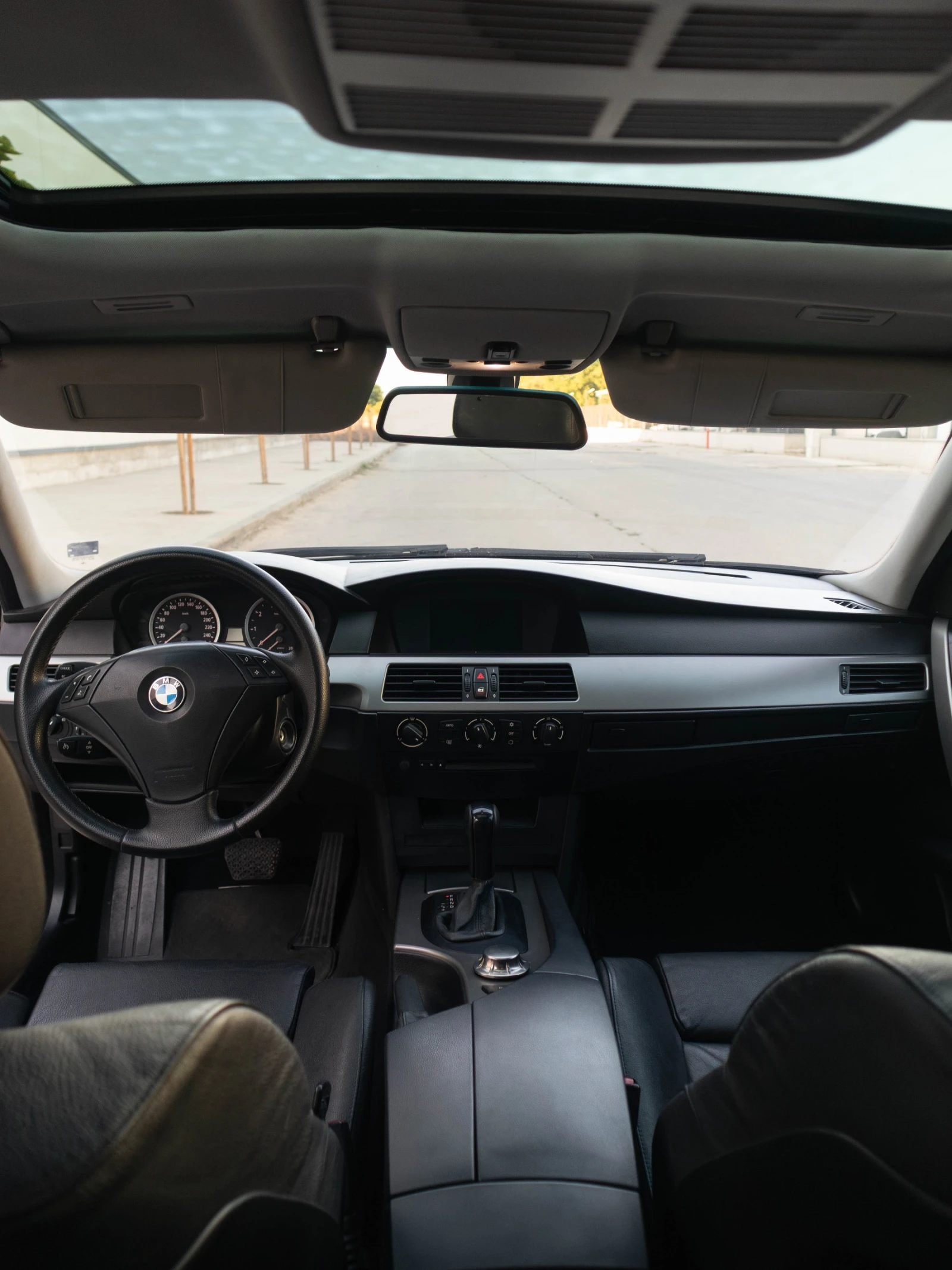 BMW 520 2.2, снимка 12 - Автомобили и джипове - 56023531