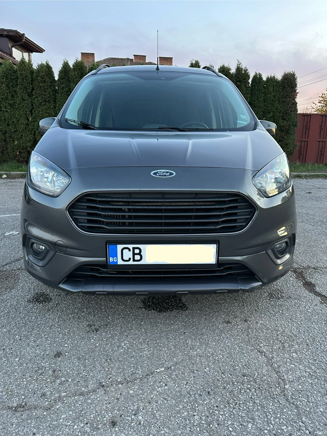 Ford Courier Товаропътнически