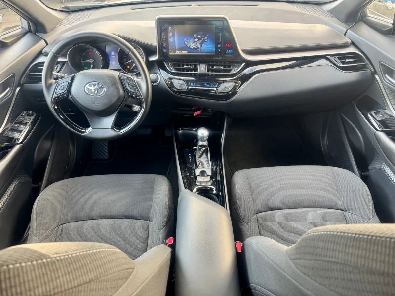 Toyota C-HR Hybrid , снимка 7 - Автомобили и джипове - 48970681