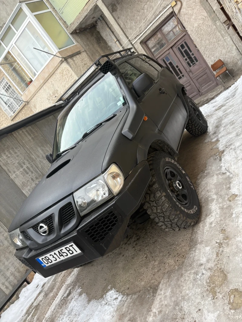 Nissan Terrano, снимка 2 - Автомобили и джипове - 49276499