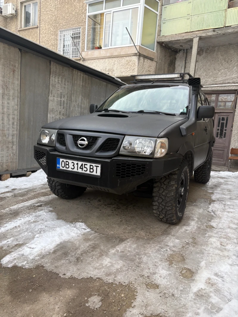 Nissan Terrano, снимка 1 - Автомобили и джипове - 49276499