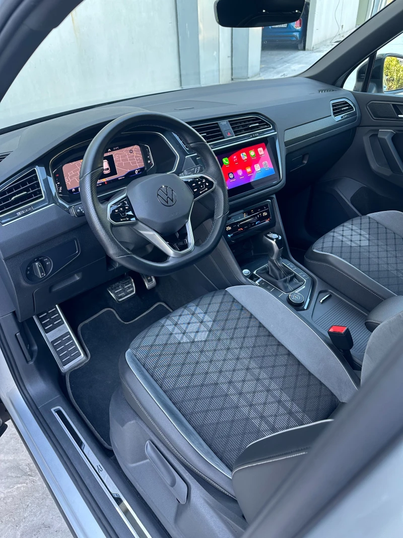 VW Tiguan 2.0 TDI 4 Motion R line, снимка 4 - Автомобили и джипове - 51848766