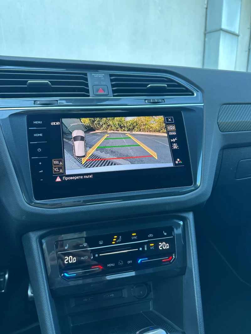 VW Tiguan 2.0 TDI 4 Motion R line, снимка 9 - Автомобили и джипове - 51848766