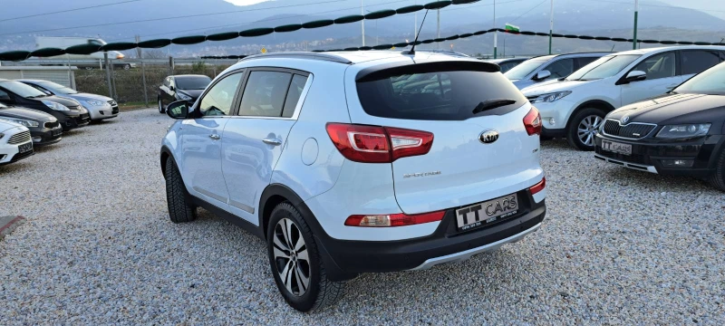 Kia Sportage 2.0 4x4 Navi, снимка 5 - Автомобили и джипове - 52805826