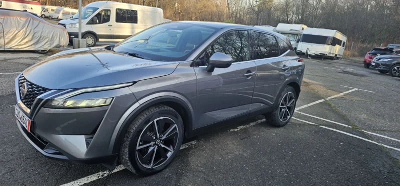 Nissan Qashqai 1.3 бензин Автомат 360 Холандия , снимка 2 - Автомобили и джипове - 52858329
