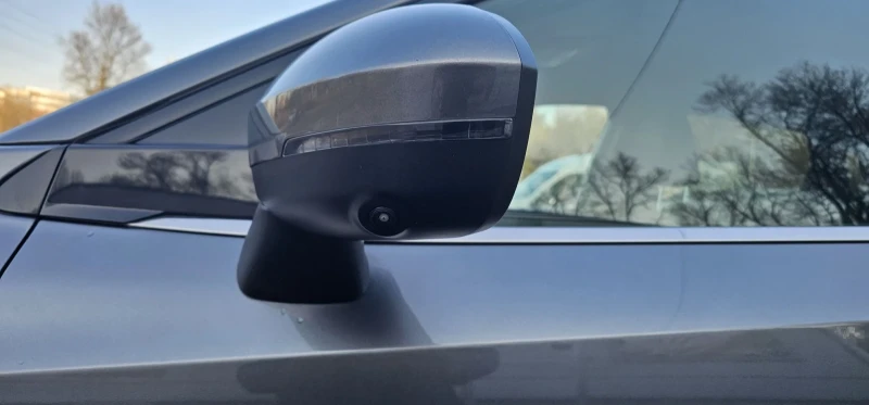 Nissan Qashqai 1.3 бензин Автомат 360 Холандия , снимка 12 - Автомобили и джипове - 52858329