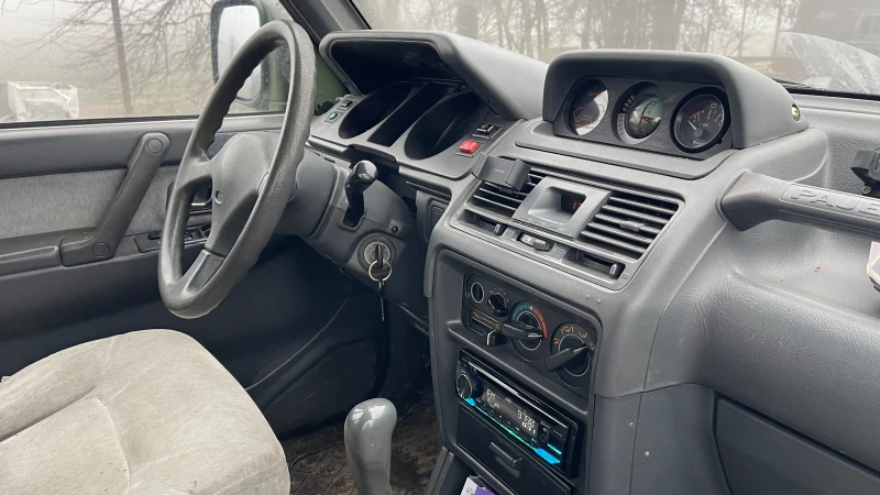 Mitsubishi Pajero 3.0 V6 SuperSelect, снимка 8 - Автомобили и джипове - 52894125