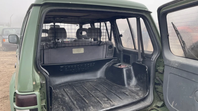 Mitsubishi Pajero 3.0 V6 SuperSelect, снимка 11 - Автомобили и джипове - 52894125