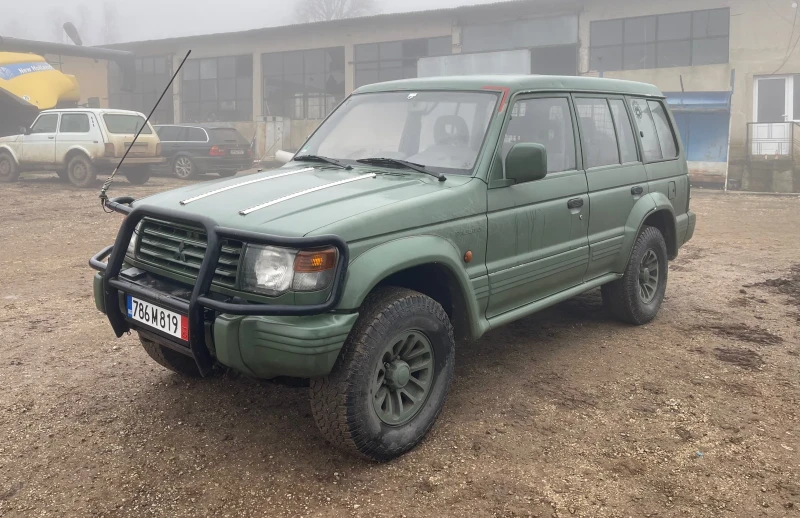 Mitsubishi Pajero 3.0 V6 SuperSelect, снимка 3 - Автомобили и джипове - 52894125
