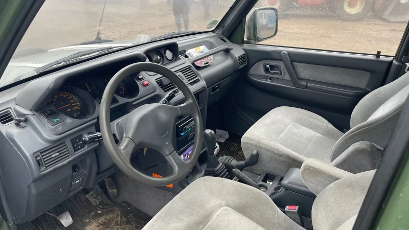 Mitsubishi Pajero 3.0 V6 SuperSelect, снимка 7 - Автомобили и джипове - 52894125