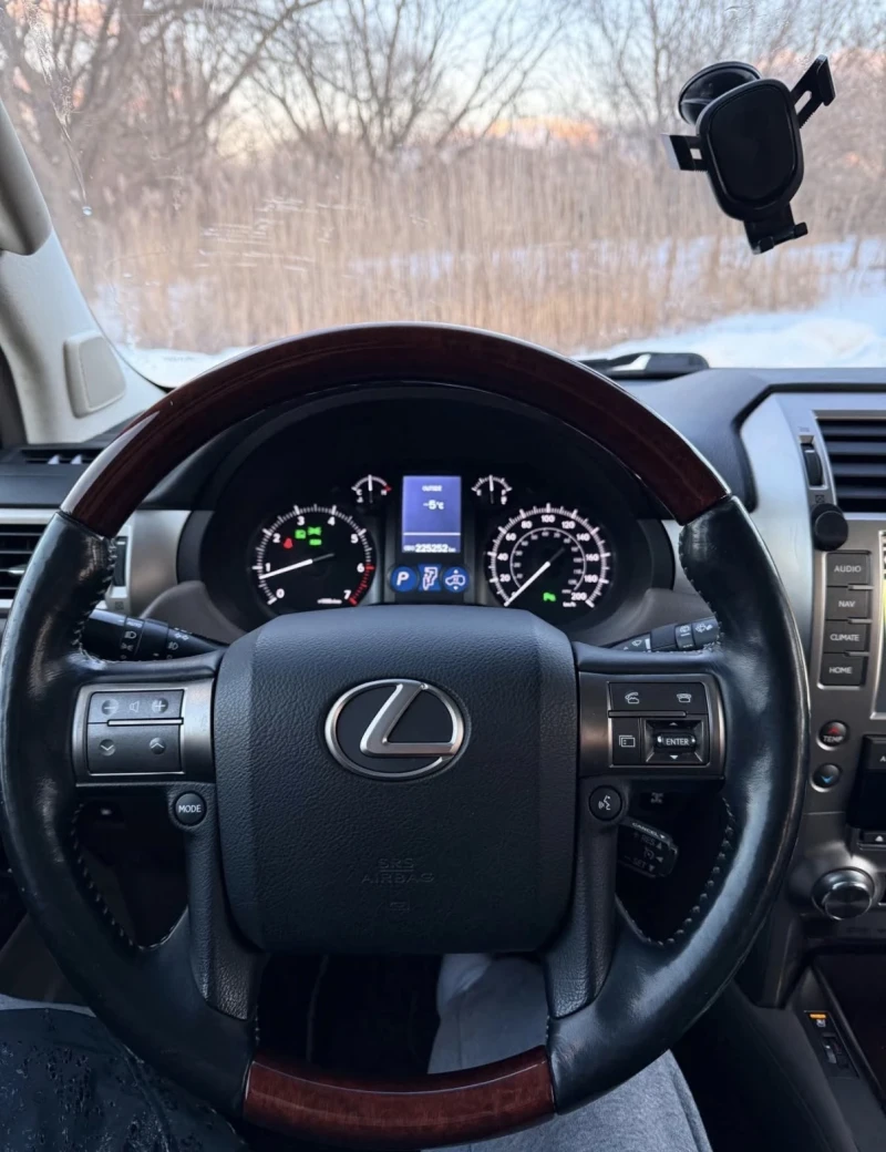 Lexus GX 460 PREMIUM * * CLEAN CARFAX * * АВТО КРЕДИТ * * , снимка 10 - Автомобили и джипове - 53262463