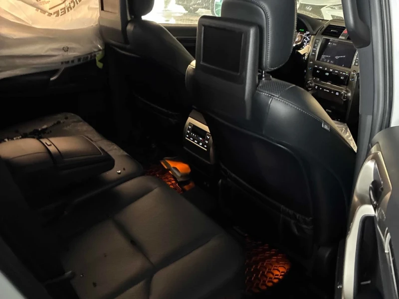 Lexus GX 460 * 460 * CARFAX * БЕЗ ПЪРВОНАЧАЛНА ВНОСКА, снимка 10 - Автомобили и джипове - 53264007