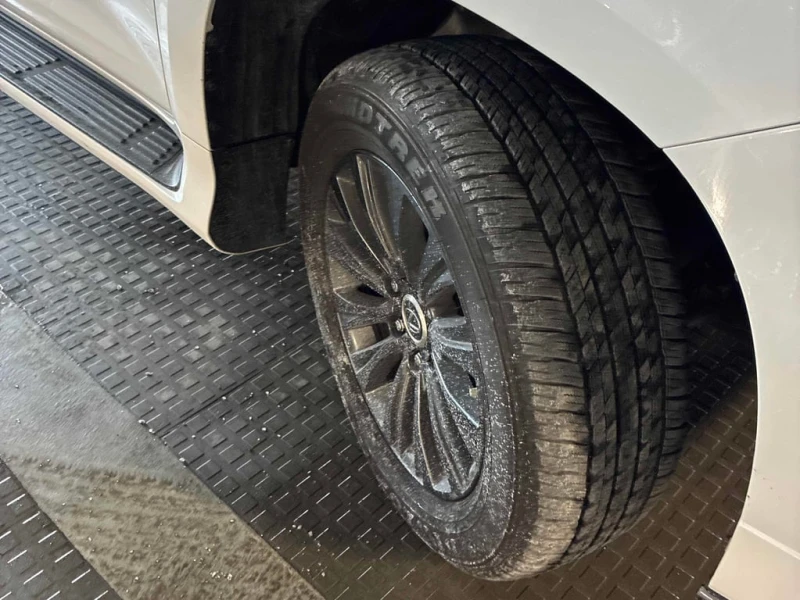 Lexus GX 460 * 460 * CARFAX * БЕЗ ПЪРВОНАЧАЛНА ВНОСКА, снимка 5 - Автомобили и джипове - 53264007