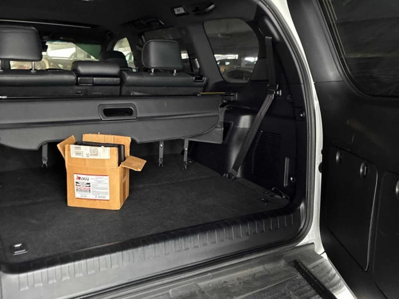 Lexus GX 460 * 460 * CARFAX * БЕЗ ПЪРВОНАЧАЛНА ВНОСКА, снимка 9 - Автомобили и джипове - 53264007