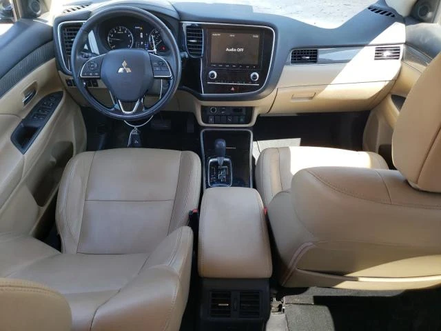 Mitsubishi Outlander SE , снимка 8 - Автомобили и джипове - 48569572