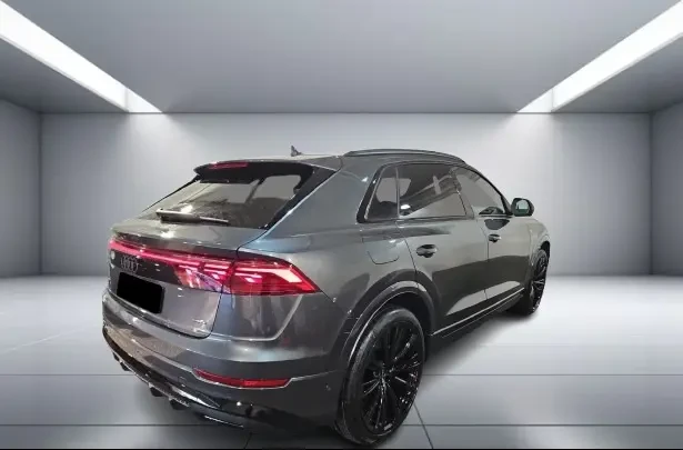 Audi Q8 50 TDI Quattro = NEW = S-line Гаранция, снимка 3 - Автомобили и джипове - 55477932