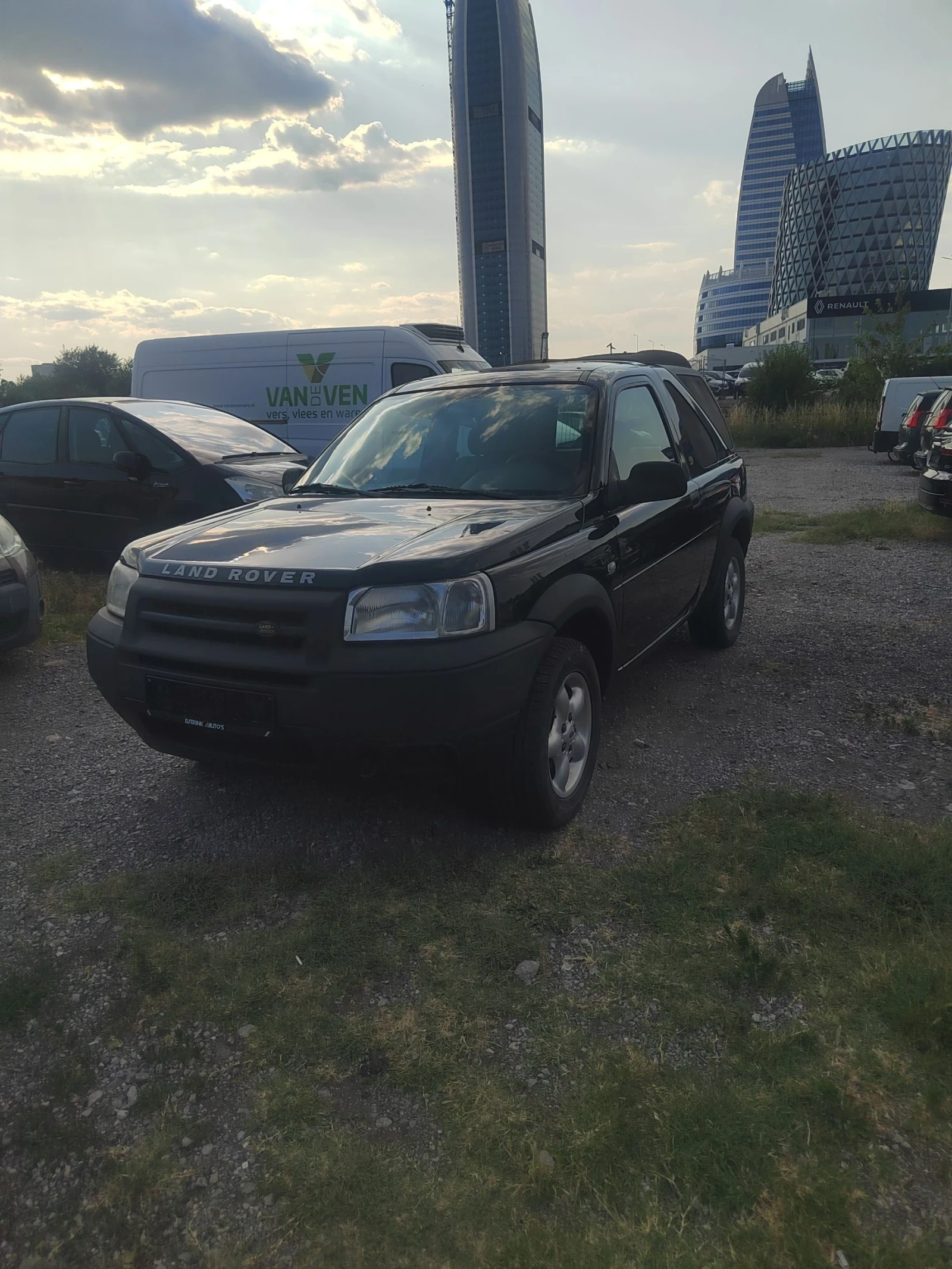 Land Rover Freelander 2.0 TD4 - изображение 6