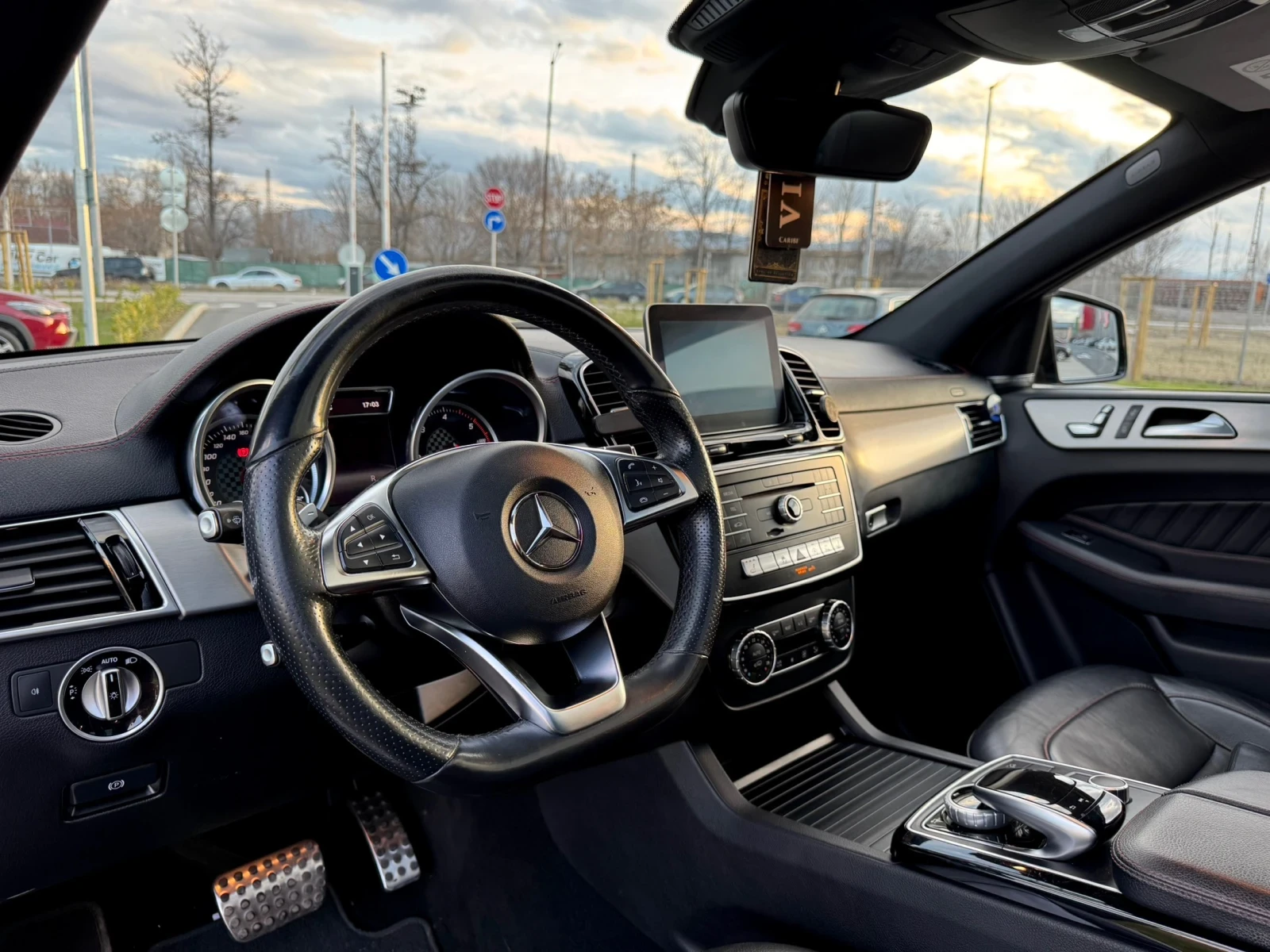 Mercedes-Benz GLE 350 MERCEDES GLE 350 AMG FULL - изображение 6