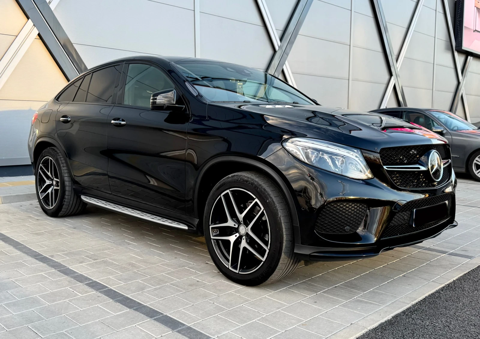 Mercedes-Benz GLE 350 MERCEDES GLE 350 AMG FULL - изображение 8