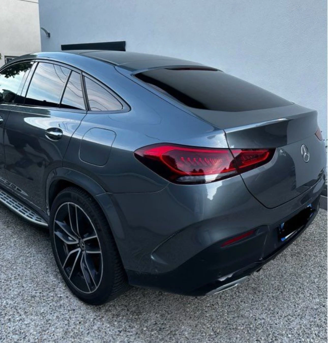 Mercedes-Benz GLE 300  - изображение 2