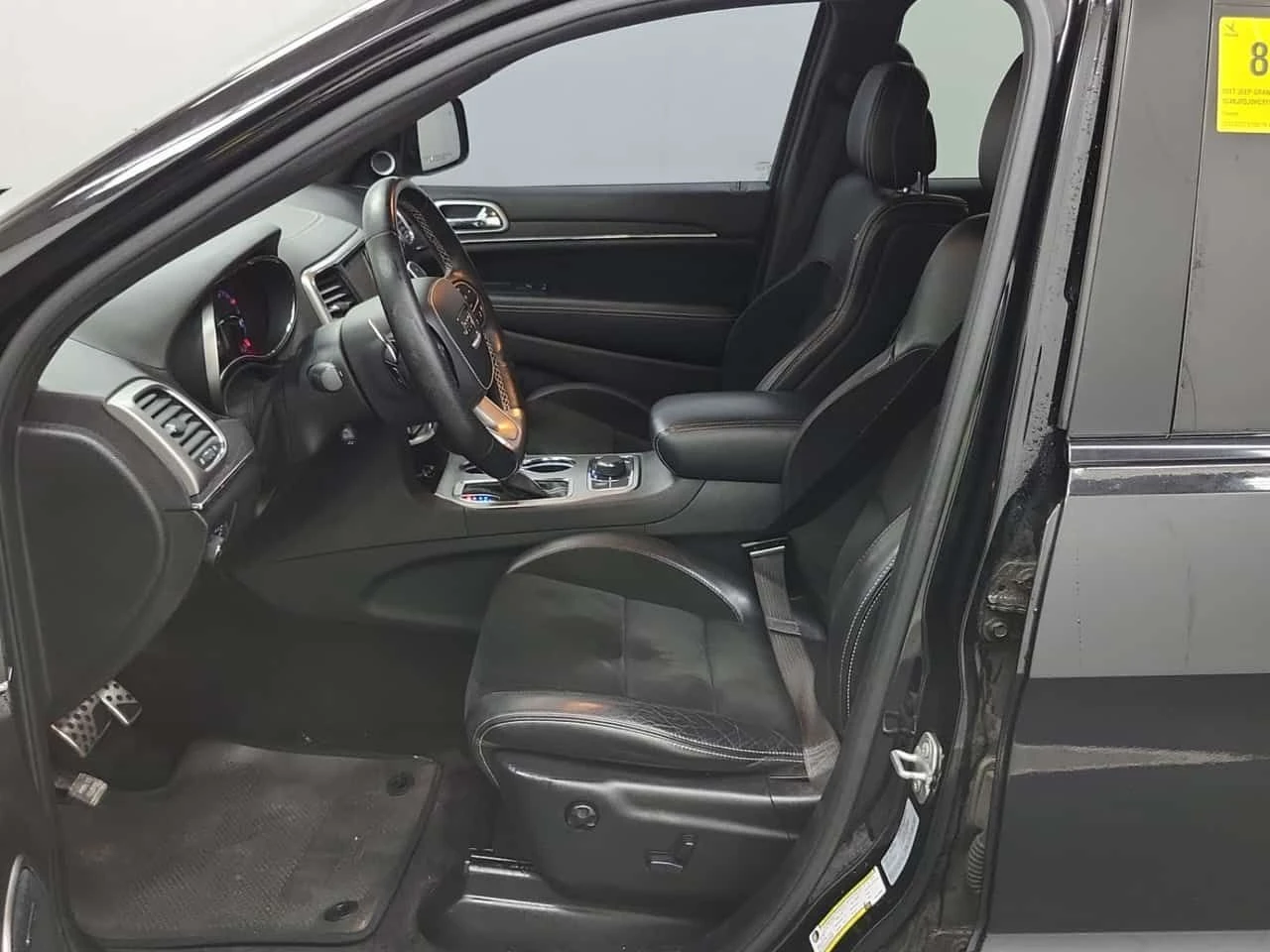 Jeep Grand cherokee * SRT * CARFAX * ЦЕНА ДО БГ, снимка 6 - Автомобили и джипове - 54044951