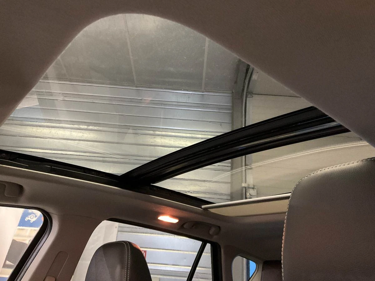 Suzuki SX4 S-Cross 1.4 бензин 4х4 FULL!!! TOP!!! Очакван внос! , снимка 12 - Автомобили и джипове - 54063260